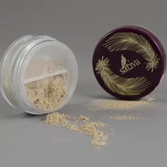 Пудра компактная Sativa Минеральная пудра-основа биомная тон 7.02 Medium Sand (5г) — фото 3