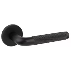 Комплект дверной фурнитуры Code Deco Slim H-40149-A-BLM с фиксатором (черный) — фото 3